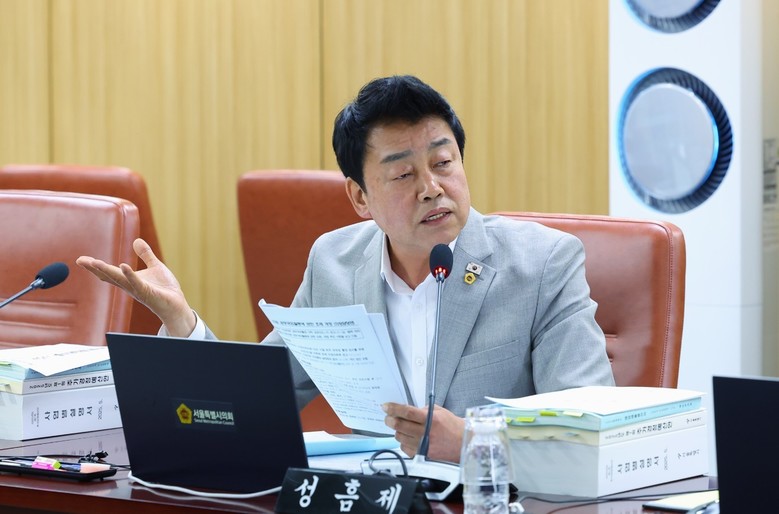 서울시 의회, 행정이 멈추는 디지털재...