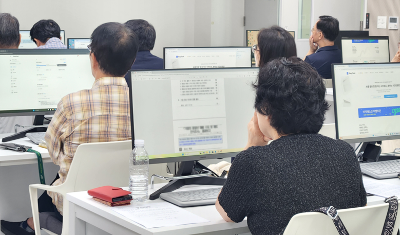 시니어 채용시 최대 550만 원 지원...